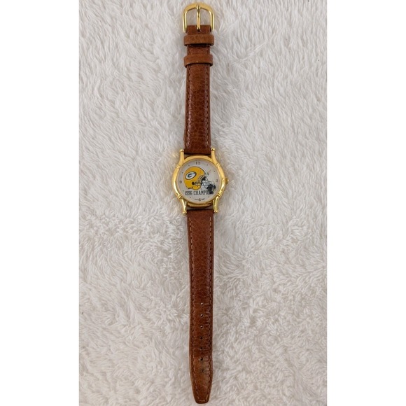 Green Bay Packers 1996 Champions Watch‎ Sun Time Gold Tone Leather Band NFL - Picture 3 of 4